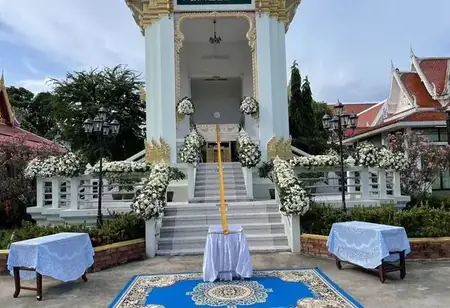ดอกไม้เมรุ