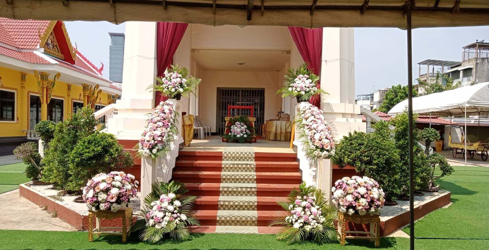 ดอกไม้หน้าเมรุ วัดสามพระยา ส่งถึงวัด กรุงเทพฯ | Aorest